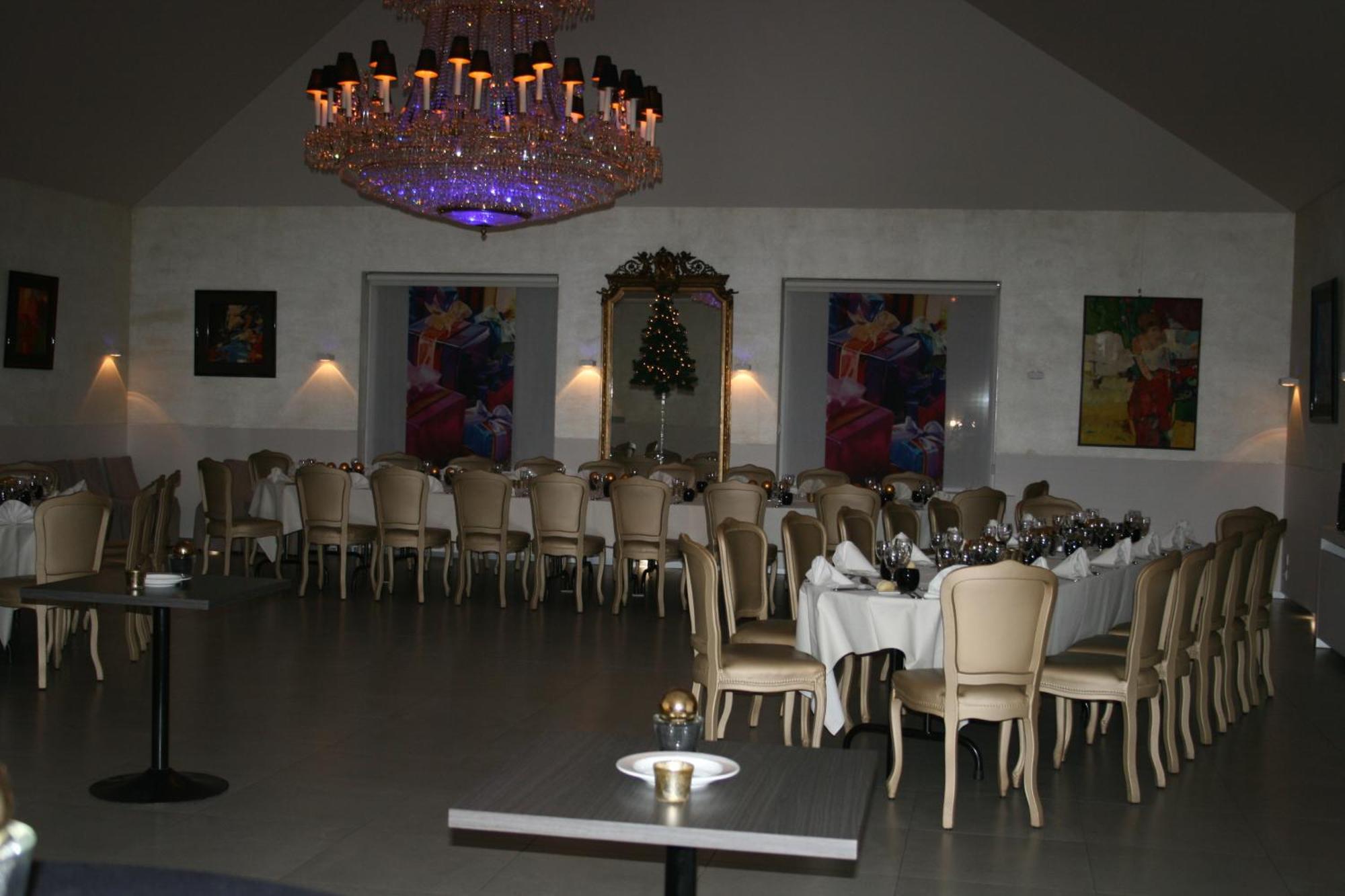 טילט Hotel Shamrock מראה חיצוני תמונה
