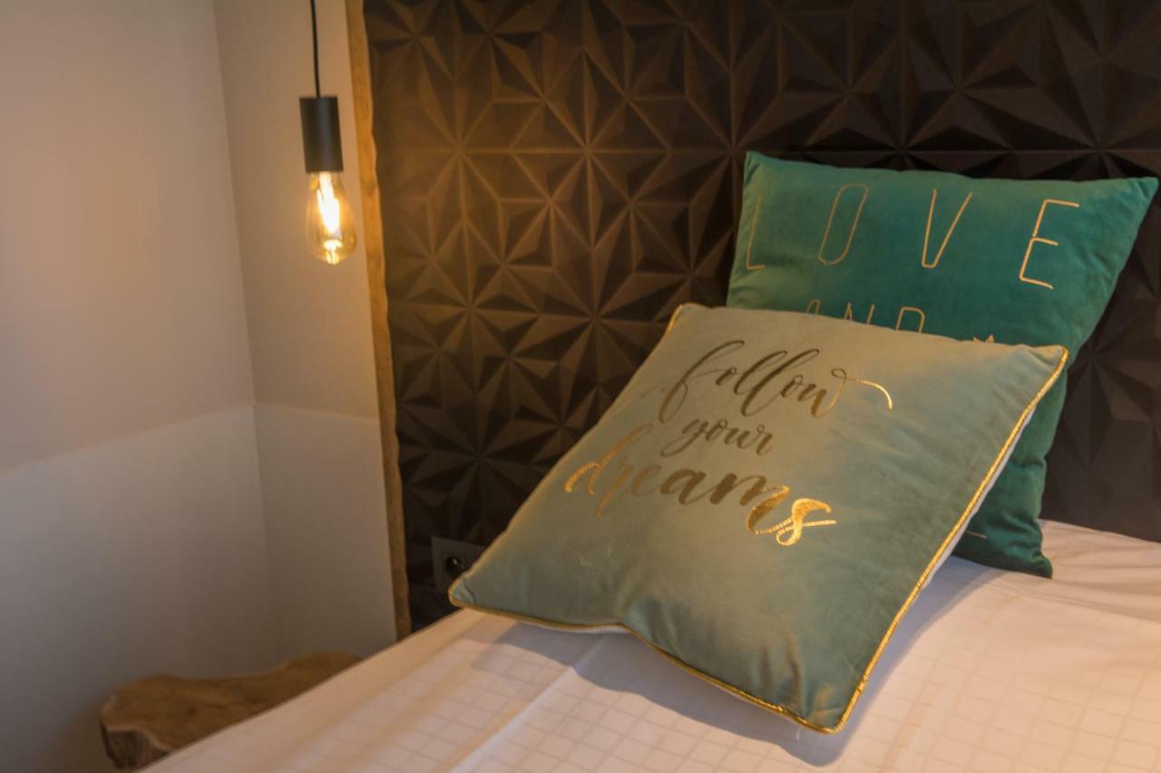 טילט Hotel Shamrock מראה חיצוני תמונה